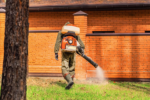 Top rated local Mosquito Control specialists in Delafield, WI